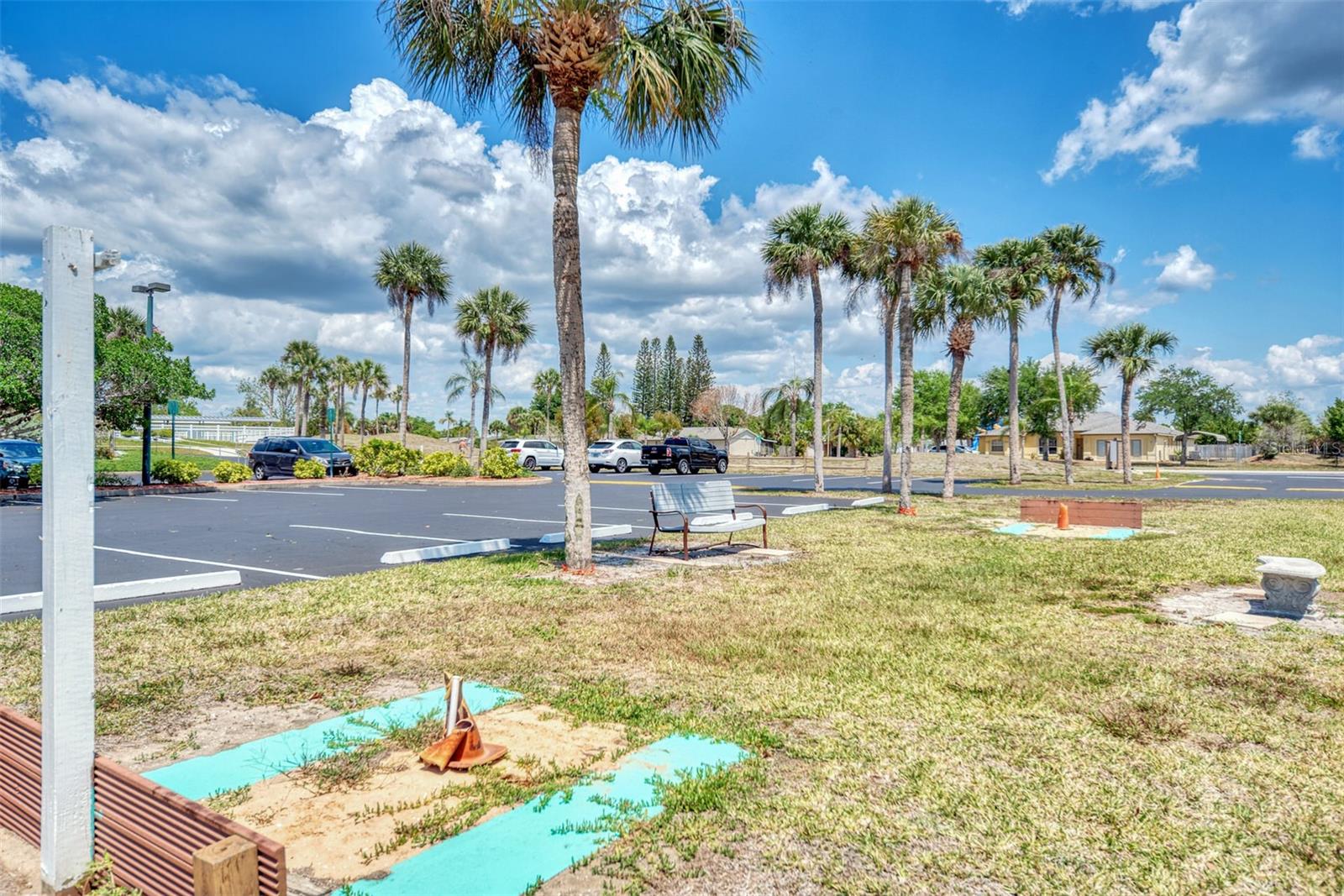 Image 36 of 53 For 6522 Coliseum Boulevard