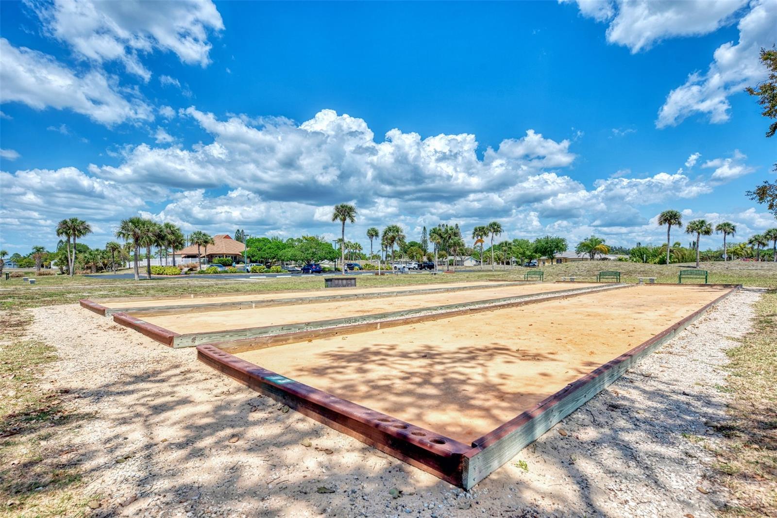 Image 37 of 53 For 6522 Coliseum Boulevard