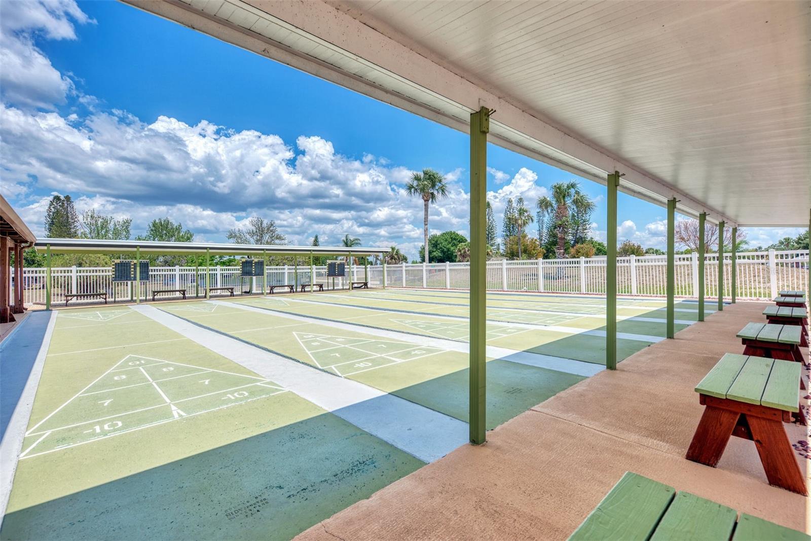 Image 41 of 53 For 6522 Coliseum Boulevard