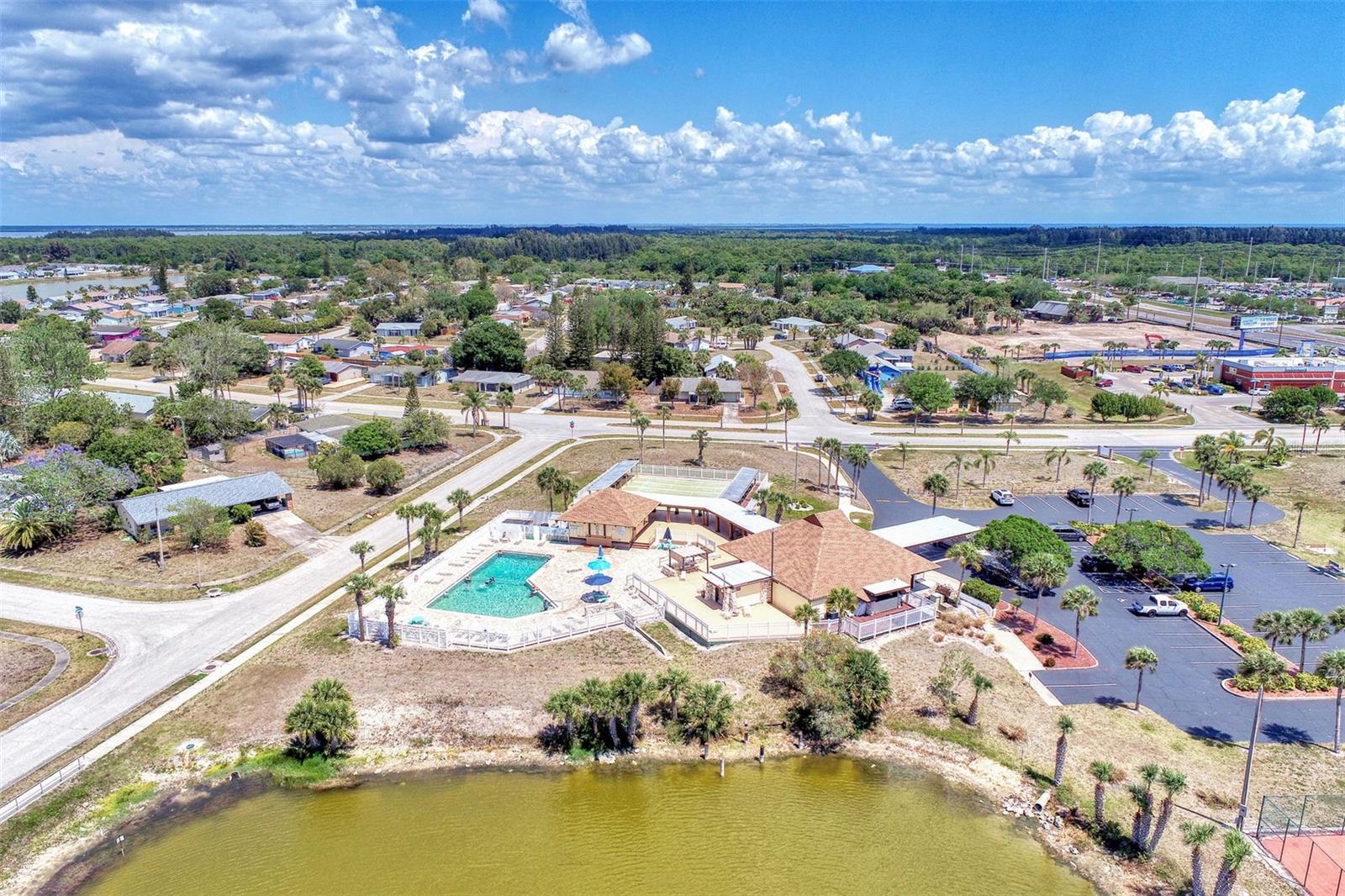 Image 47 of 53 For 6522 Coliseum Boulevard