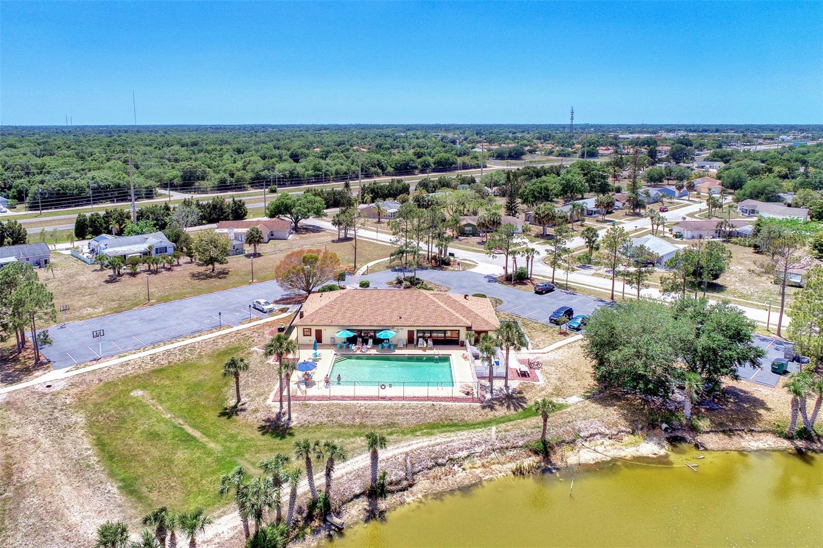 Image 50 of 53 For 6522 Coliseum Boulevard