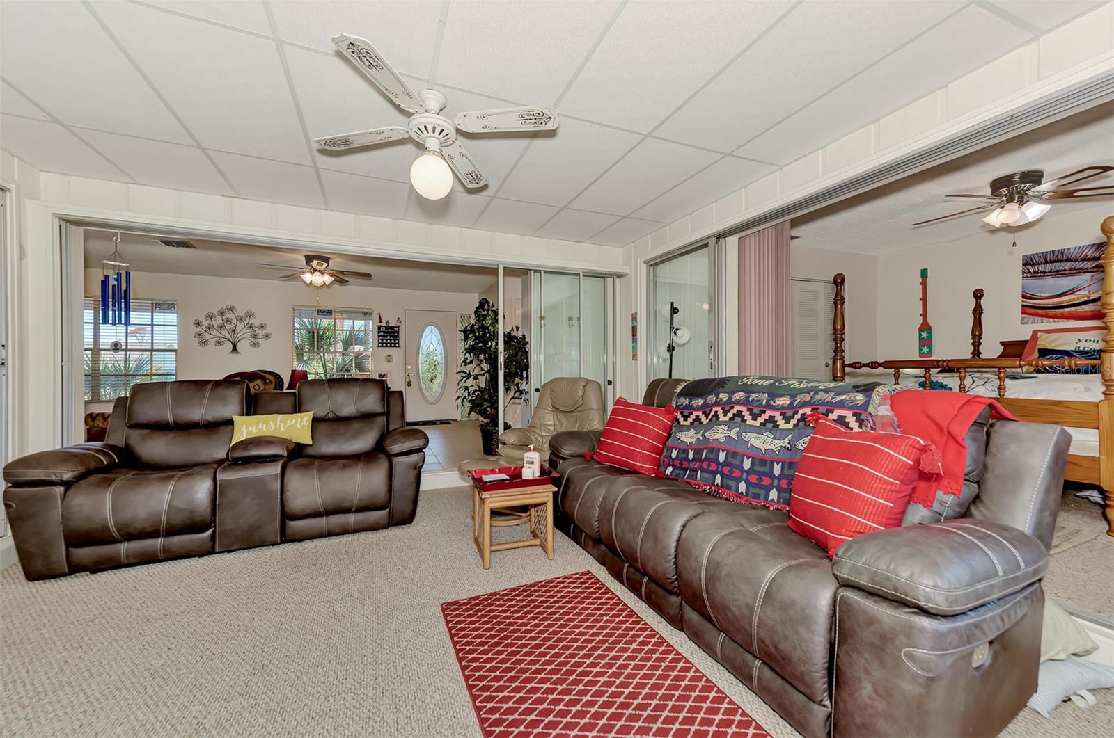 Image 8 of 53 For 6522 Coliseum Boulevard