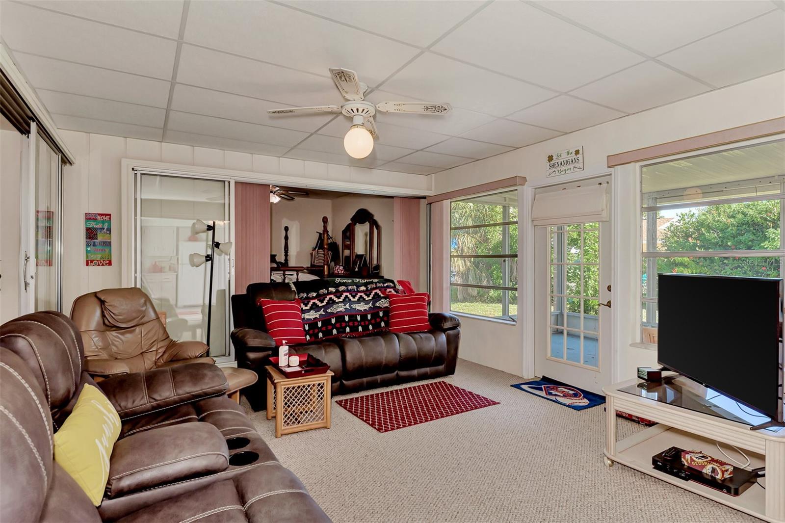 Image 9 of 53 For 6522 Coliseum Boulevard