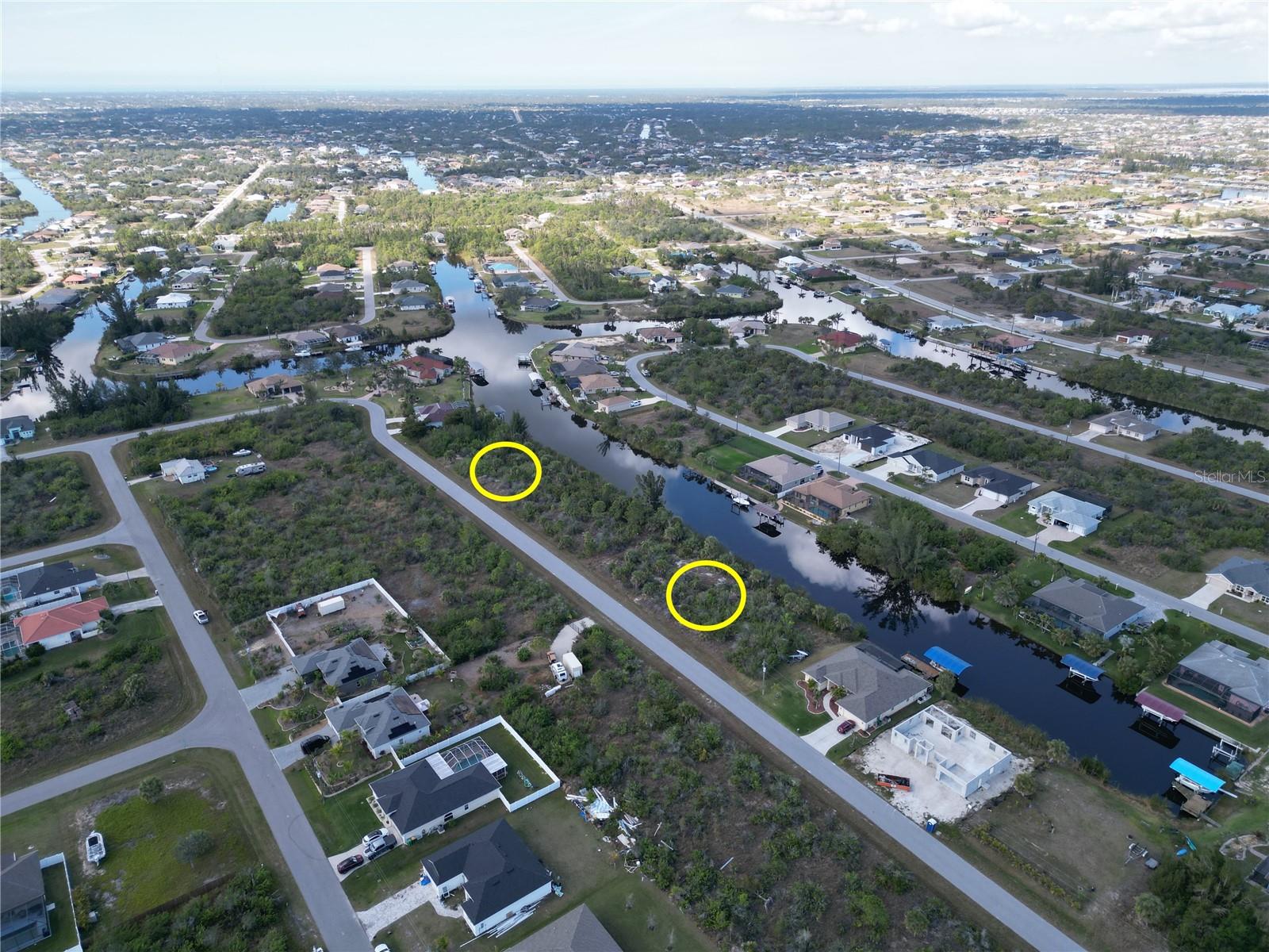 Image 8 of 10 For 15448 Aribe Avenue
