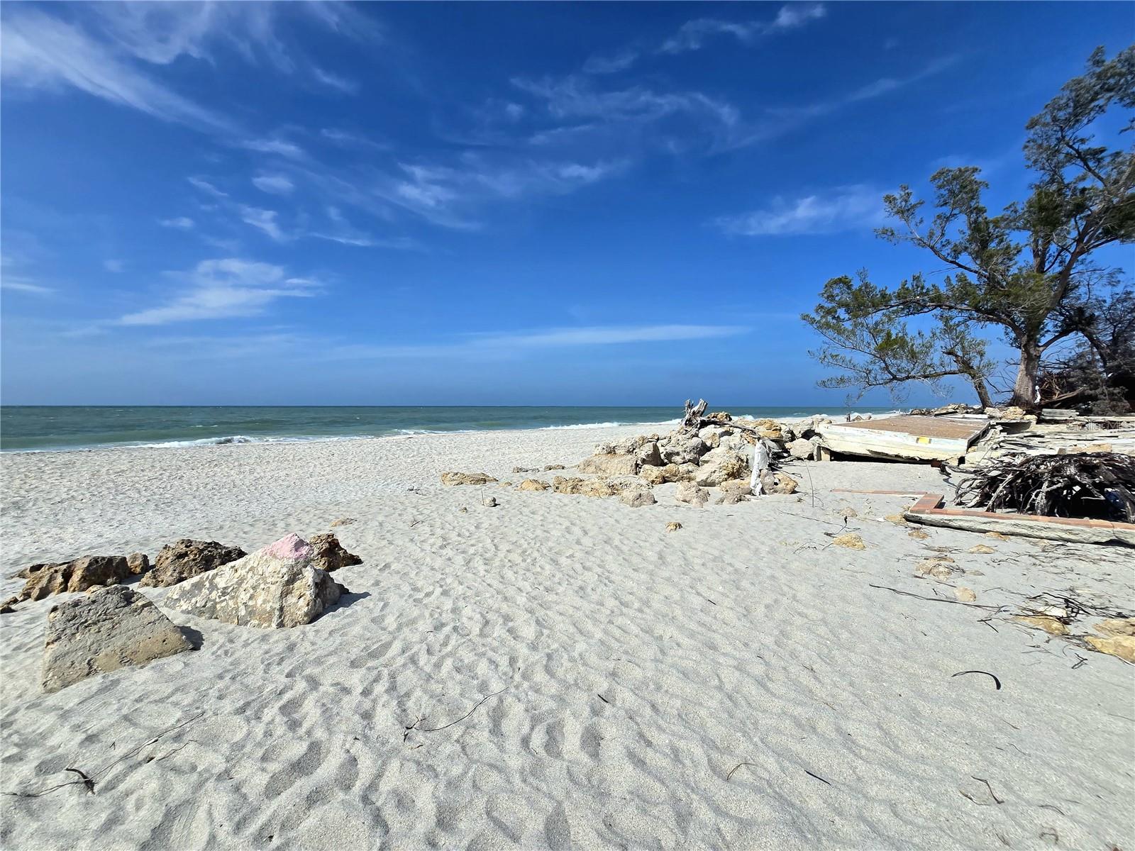 Image 7 of 16 For 40 Sand Dollar Lane