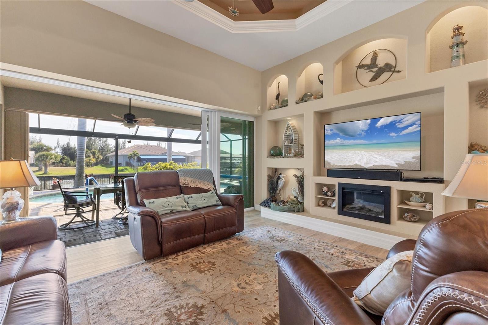 Image 10 of 49 For 15776 Melport Circle