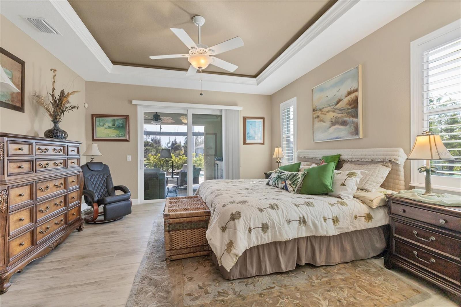 Image 19 of 49 For 15776 Melport Circle
