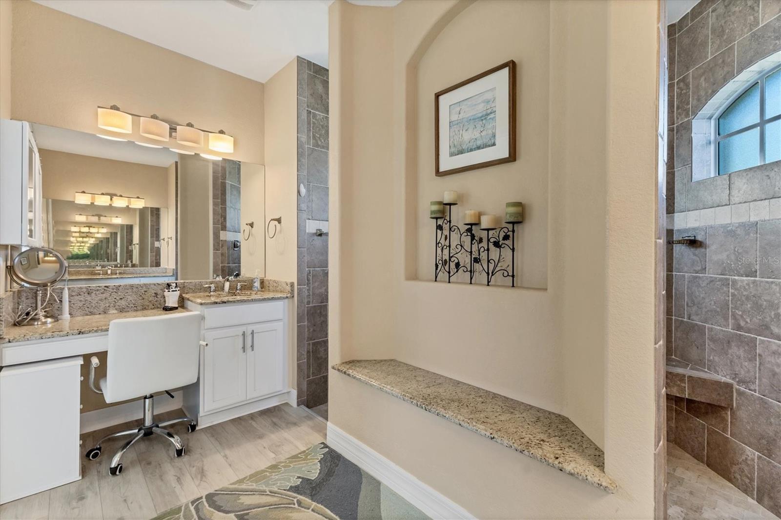 Image 21 of 49 For 15776 Melport Circle