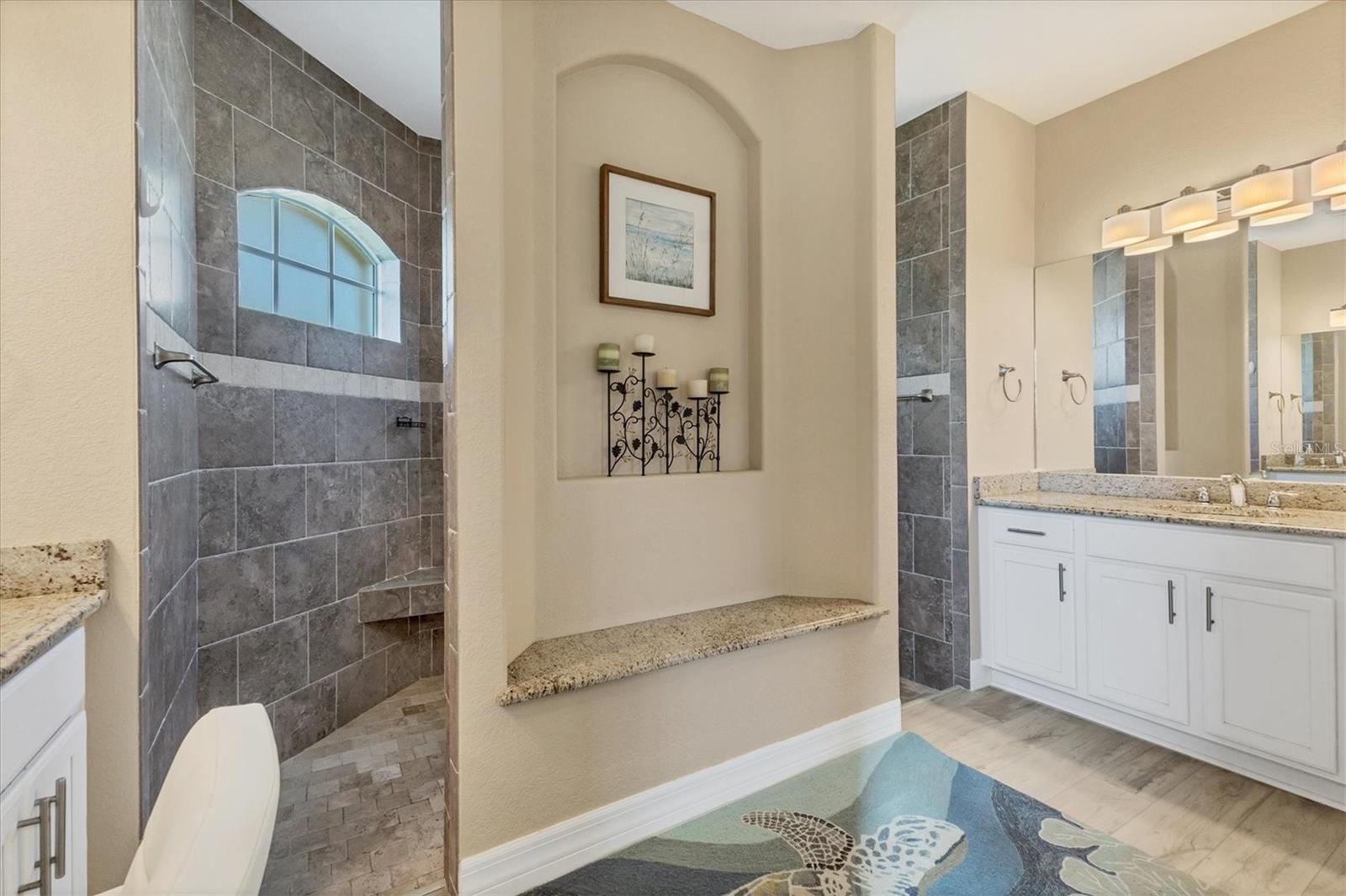 Image 22 of 49 For 15776 Melport Circle