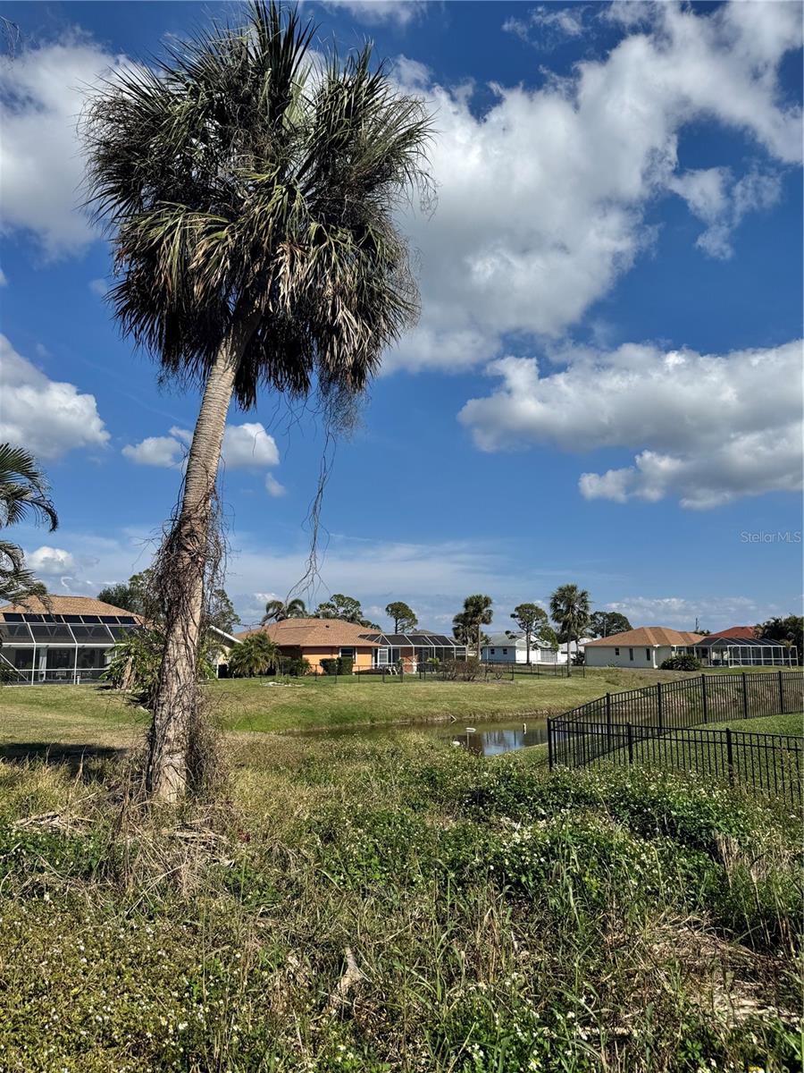 Image 4 of 8 For 25 Sportsman Circle