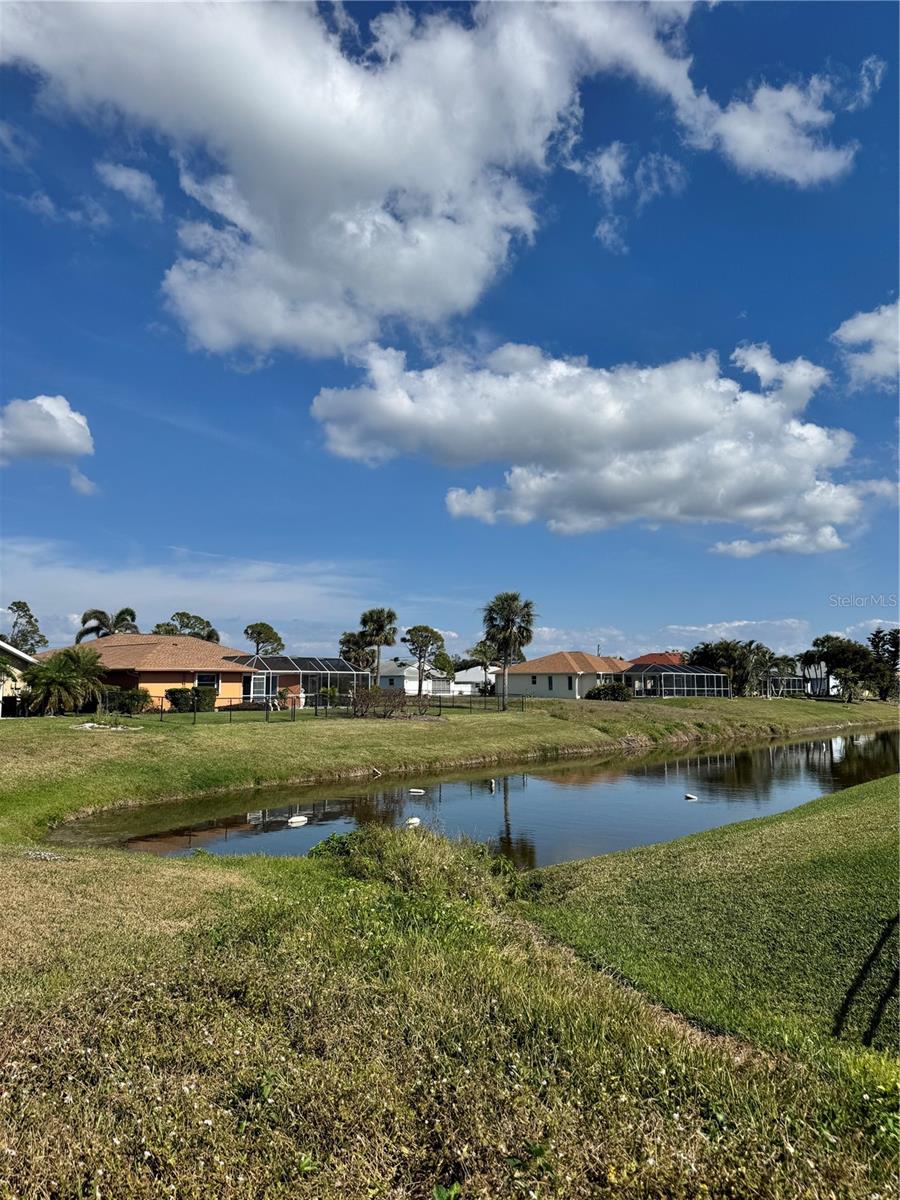 Image 5 of 8 For 25 Sportsman Circle