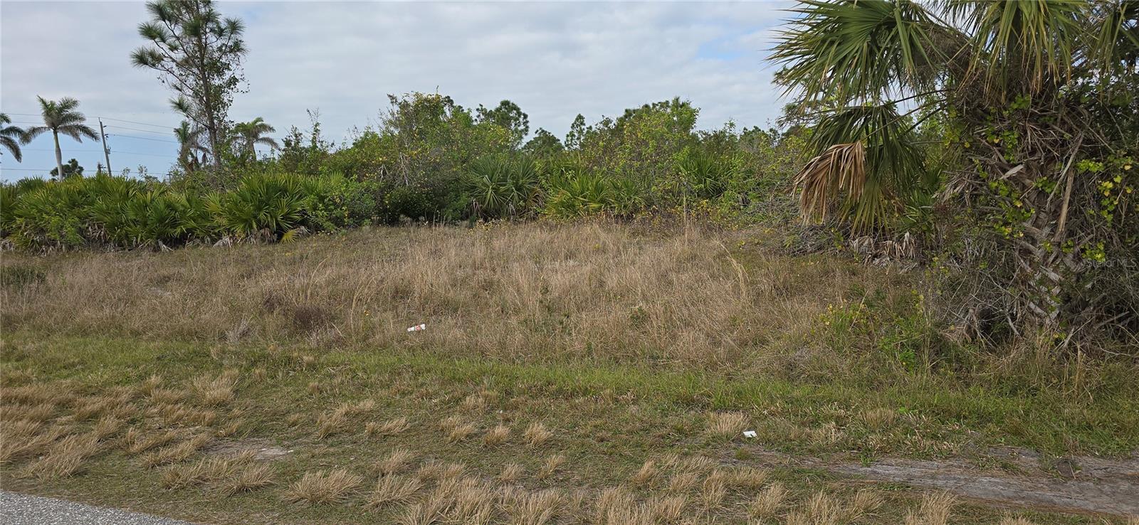 Image 3 of 3 For 8389 Agate Street