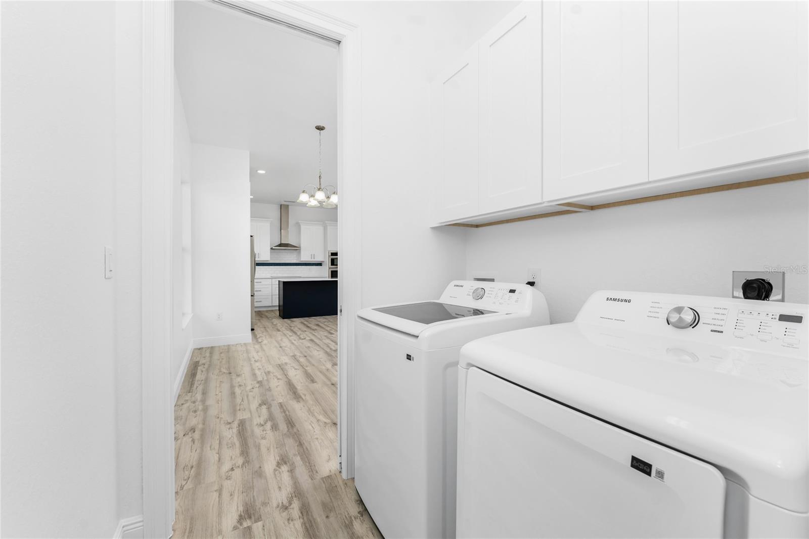 Image 21 of 55 For 10688 Mcalester Circle