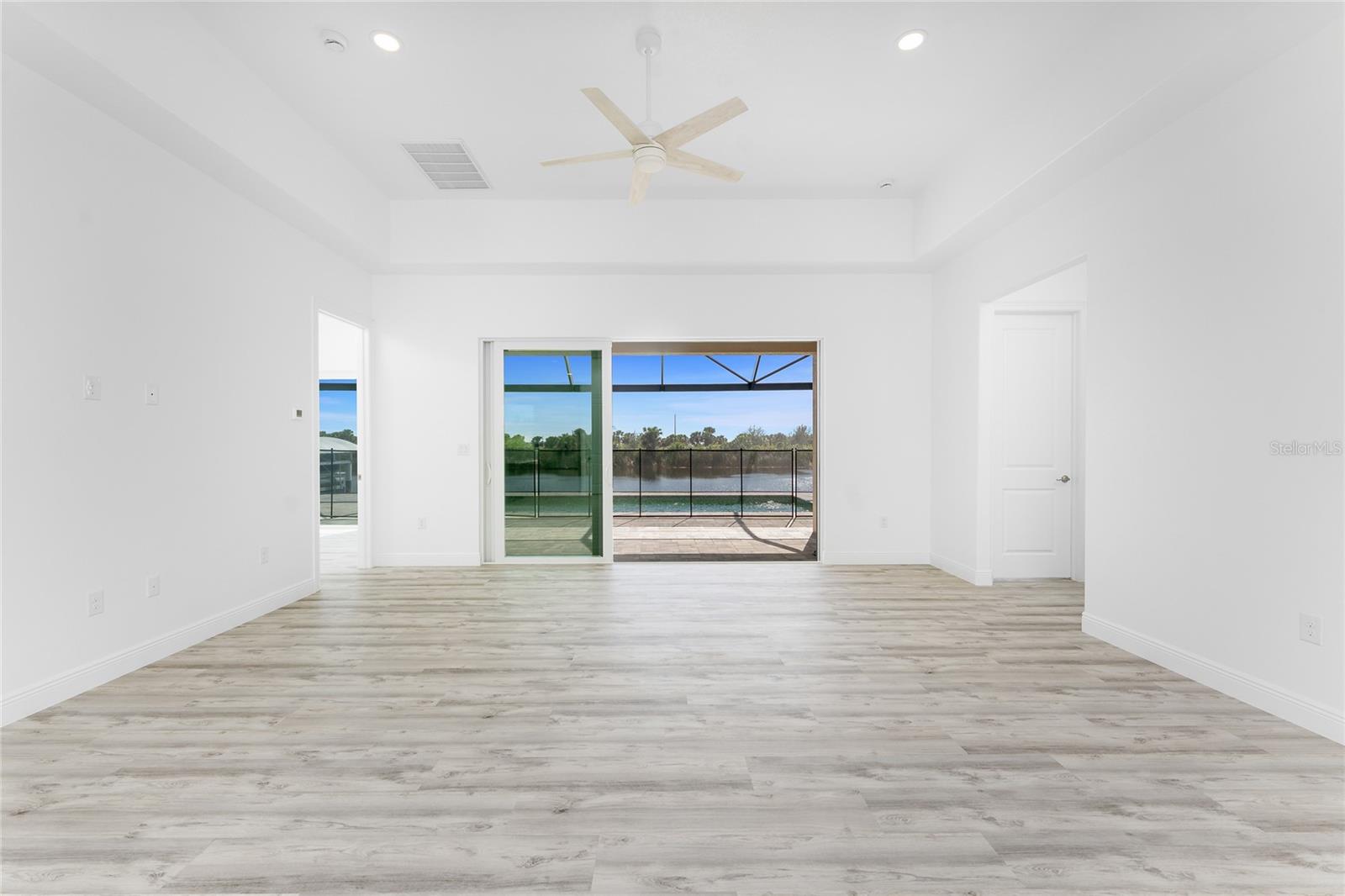 Image 6 of 55 For 10688 Mcalester Circle