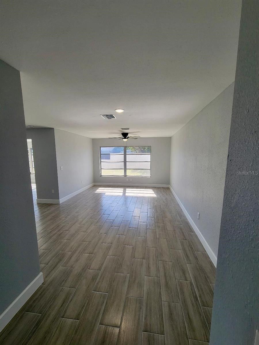 Image 4 of 11 For 1247 Price Circle Nw