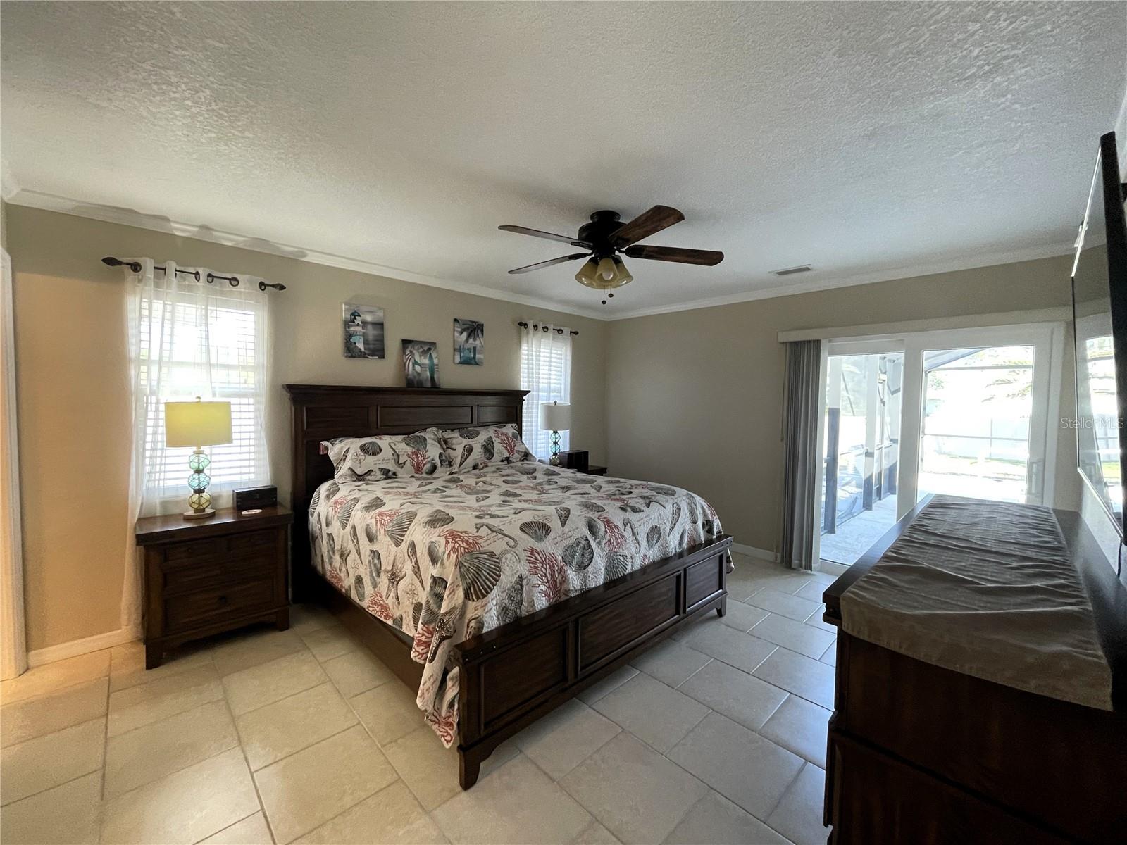 Image 20 of 48 For 5262 Weatherton Street