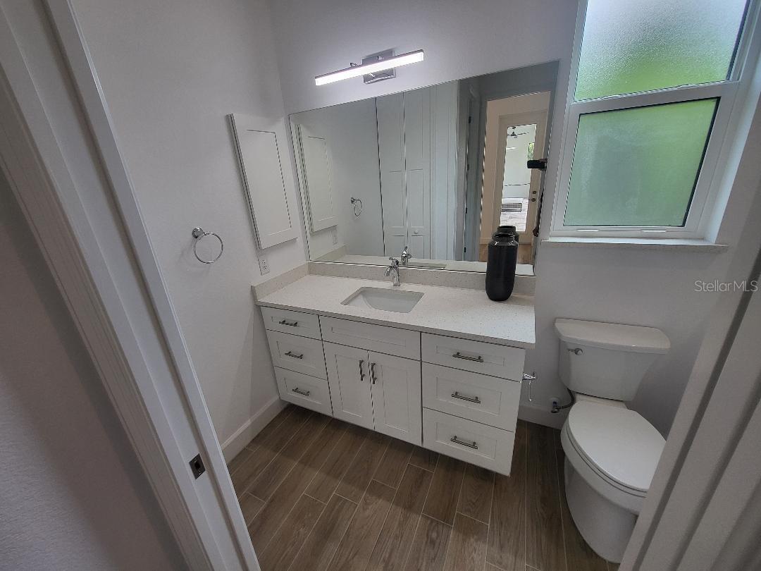 Image 43 of 49 For 418 Rotonda Circle