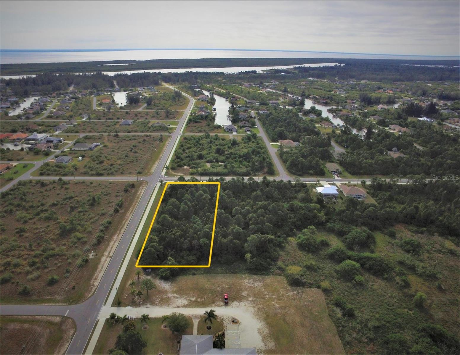 Image 11 of 13 For 14901 Ingraham Boulevard