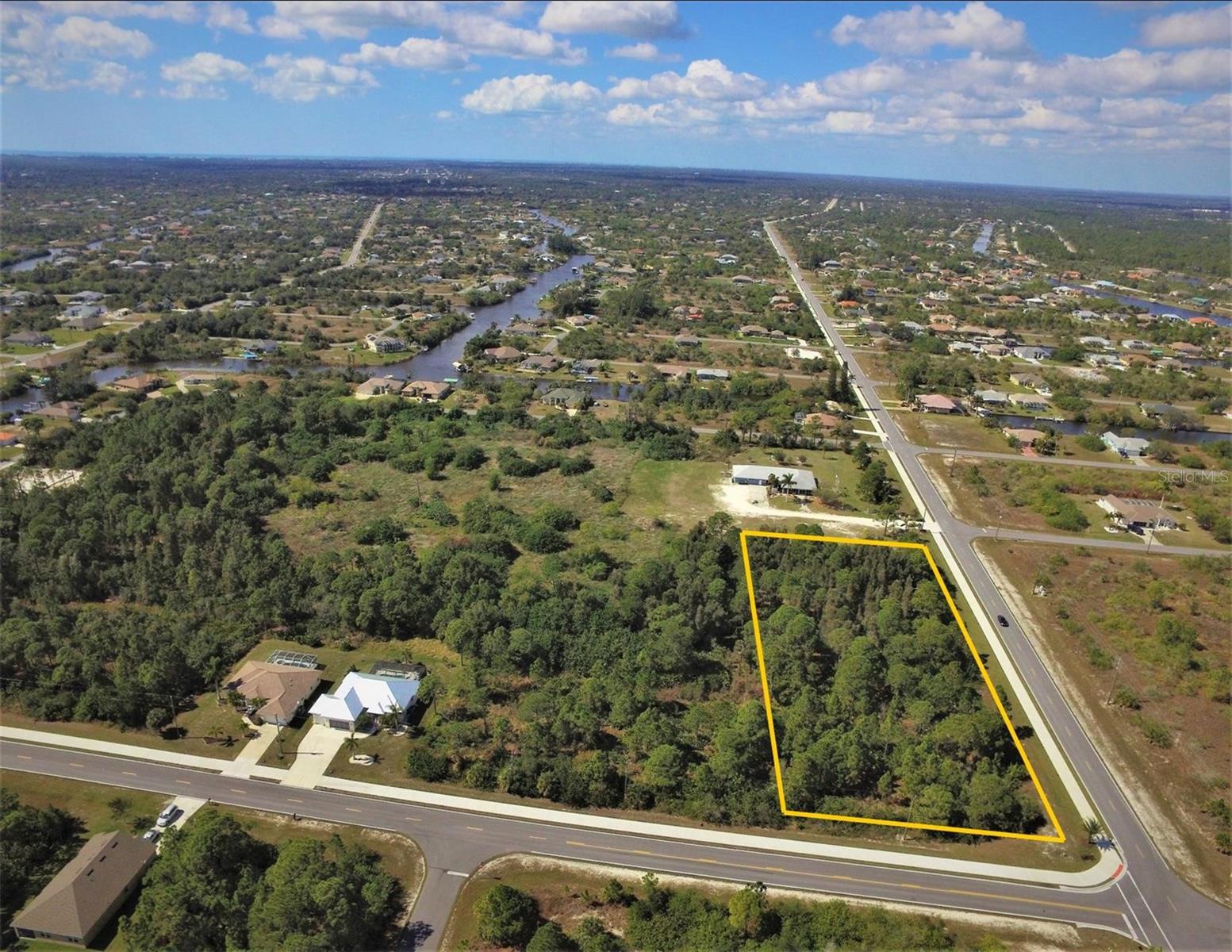 Image 5 of 13 For 14901 Ingraham Boulevard