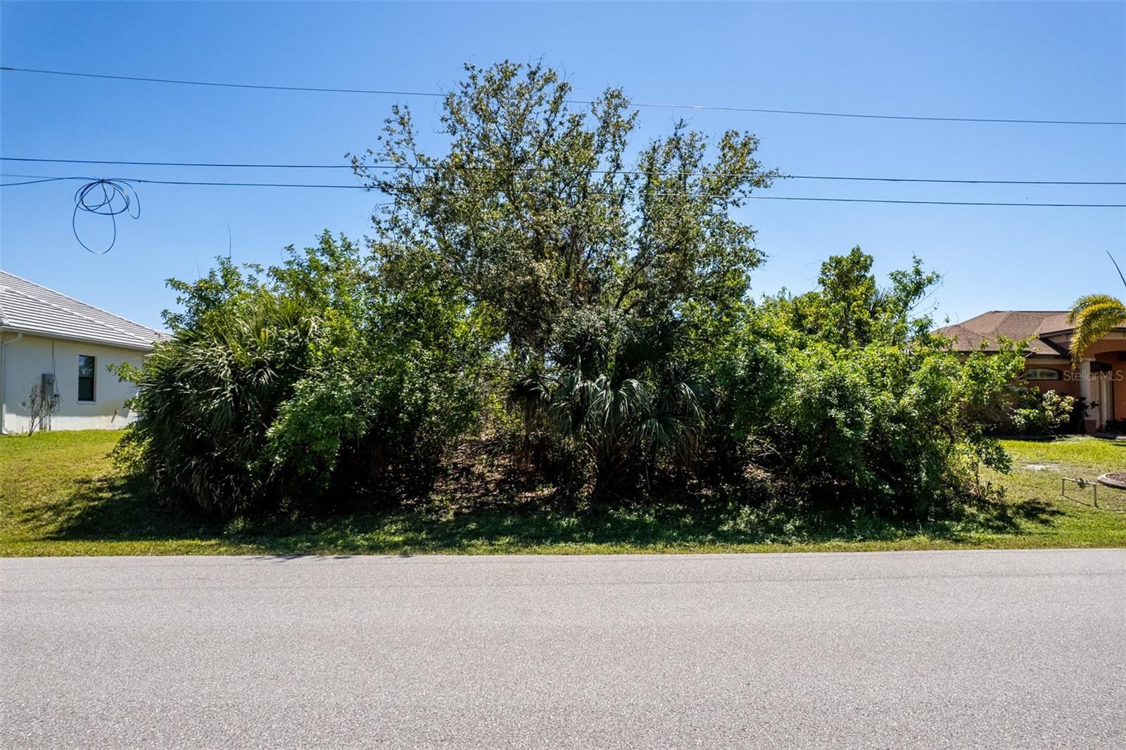 Image 17 of 17 For 15624 Aldama Circle