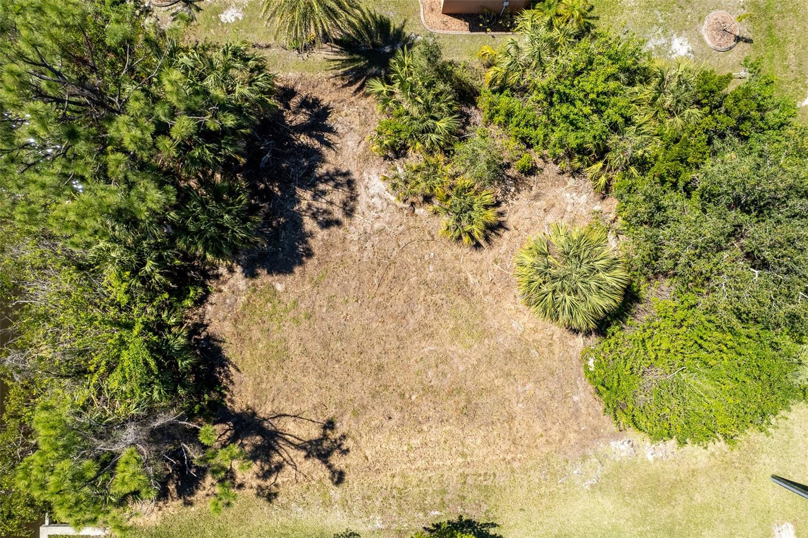 Image 8 of 17 For 15624 Aldama Circle