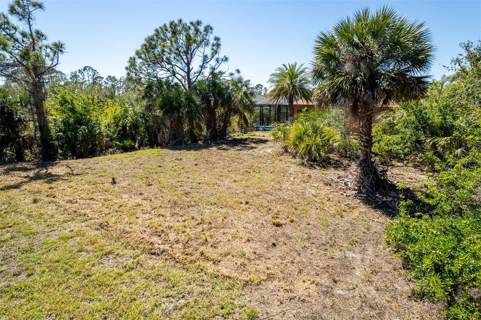 Image 9 of 17 For 15624 Aldama Circle