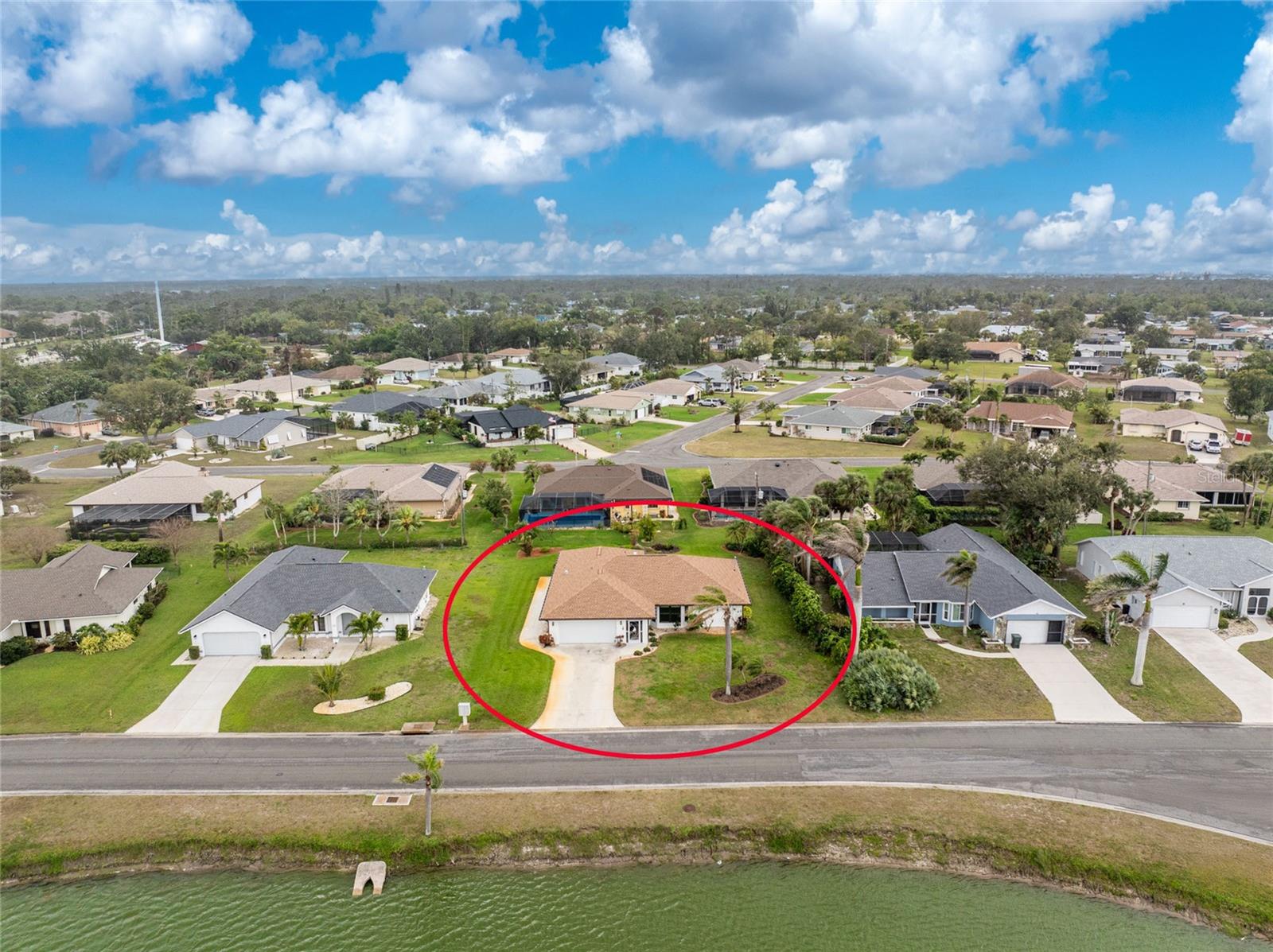 Details for 12 Charleston Circle, ENGLEWOOD, FL 34223