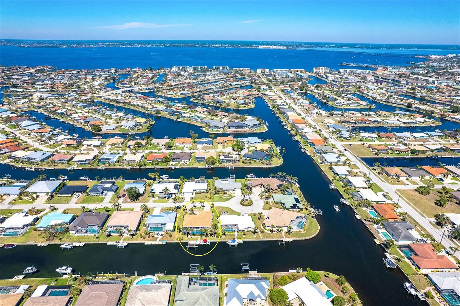 Image 2 of 71 For 471 Capri Isles Court