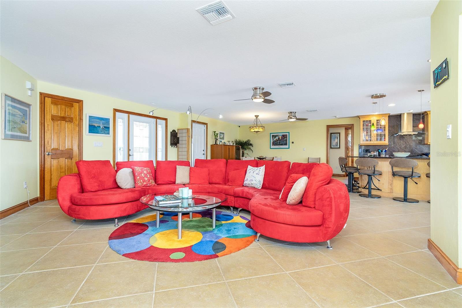 Image 4 of 71 For 471 Capri Isles Court