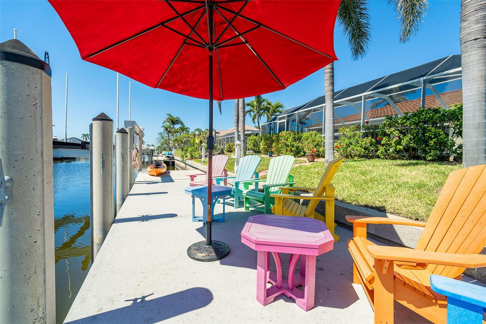 Image 50 of 71 For 471 Capri Isles Court