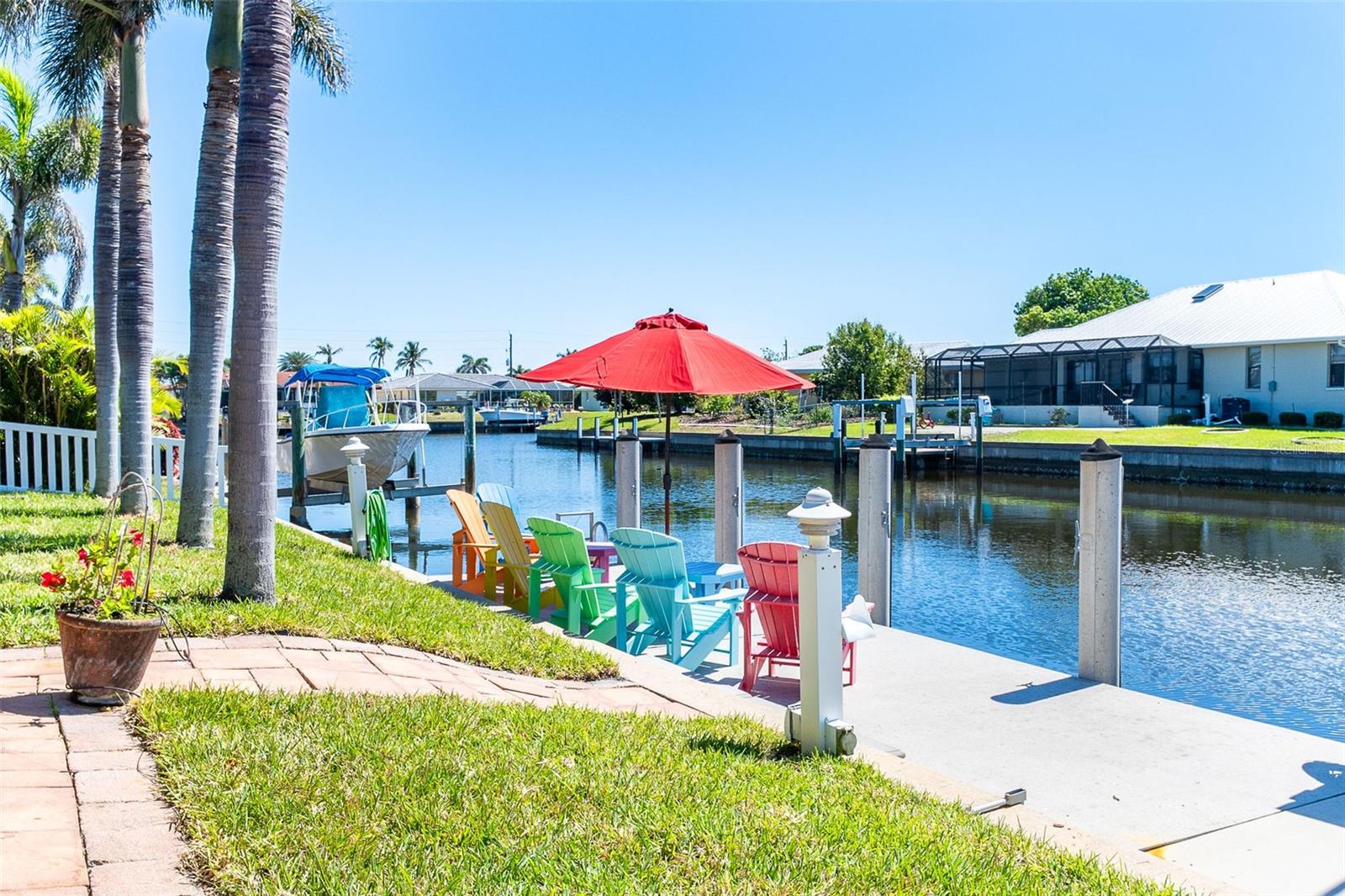 Image 56 of 71 For 471 Capri Isles Court