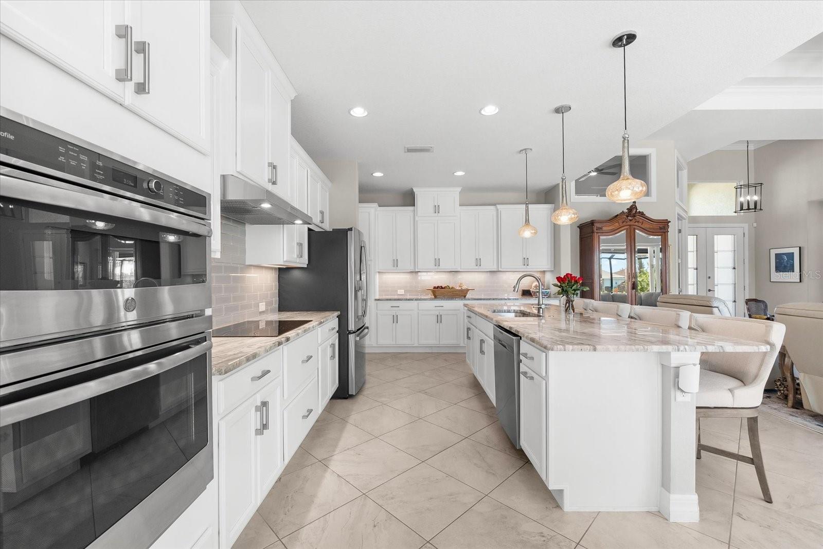 Image 15 of 54 For 10491 Sarasota Road
