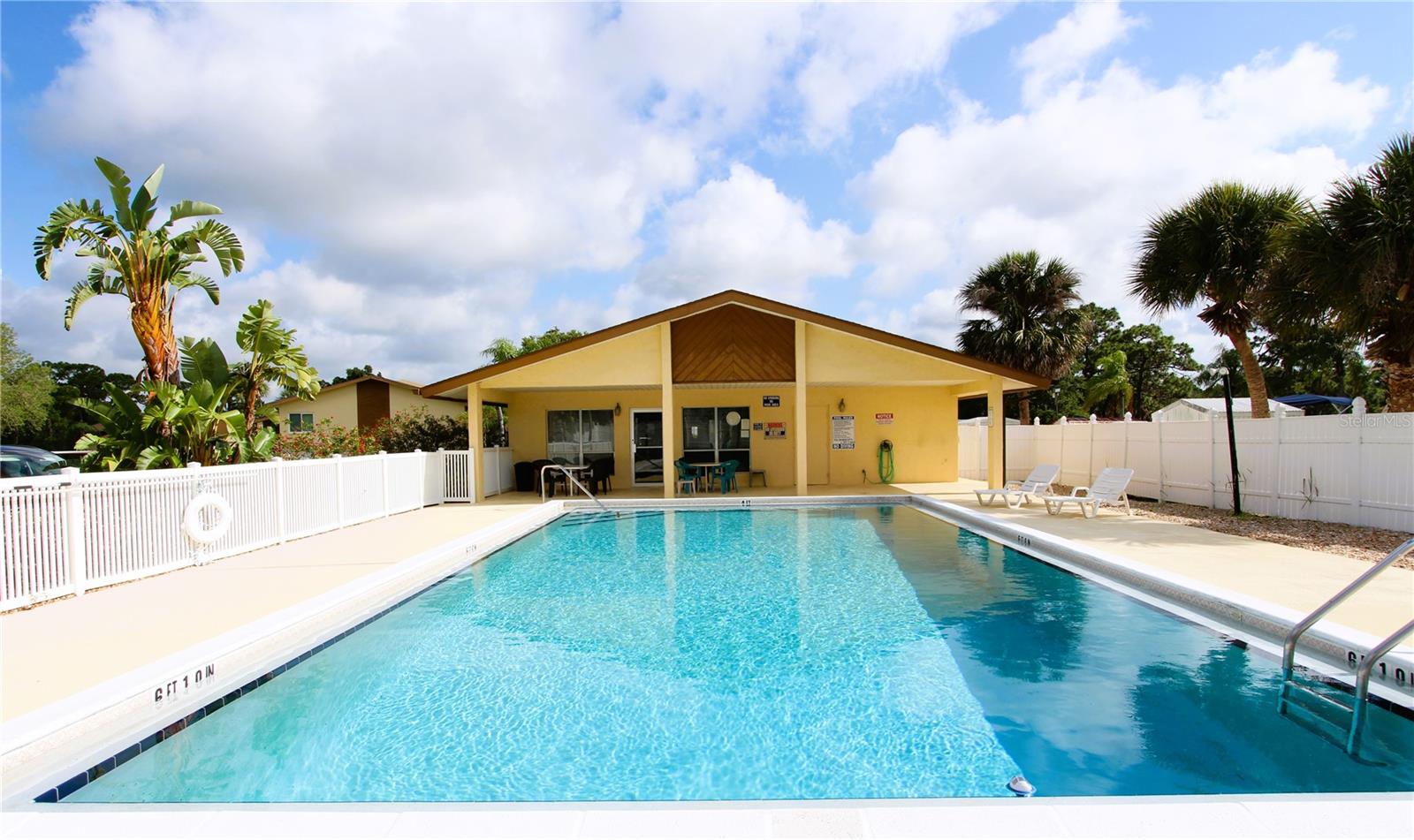 Image 24 of 34 For 6699 San Casa Drive L4