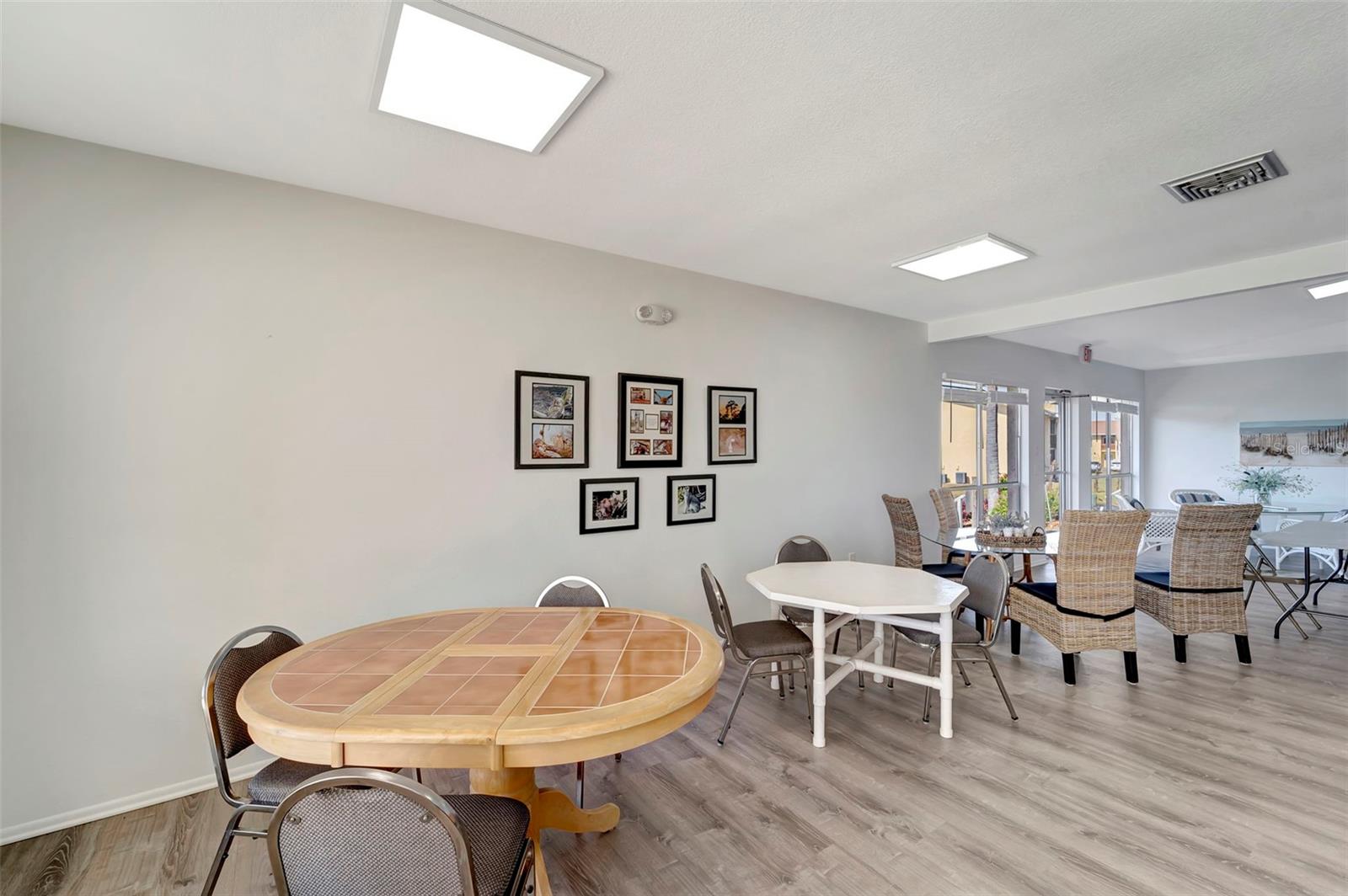 Image 30 of 34 For 6699 San Casa Drive L4