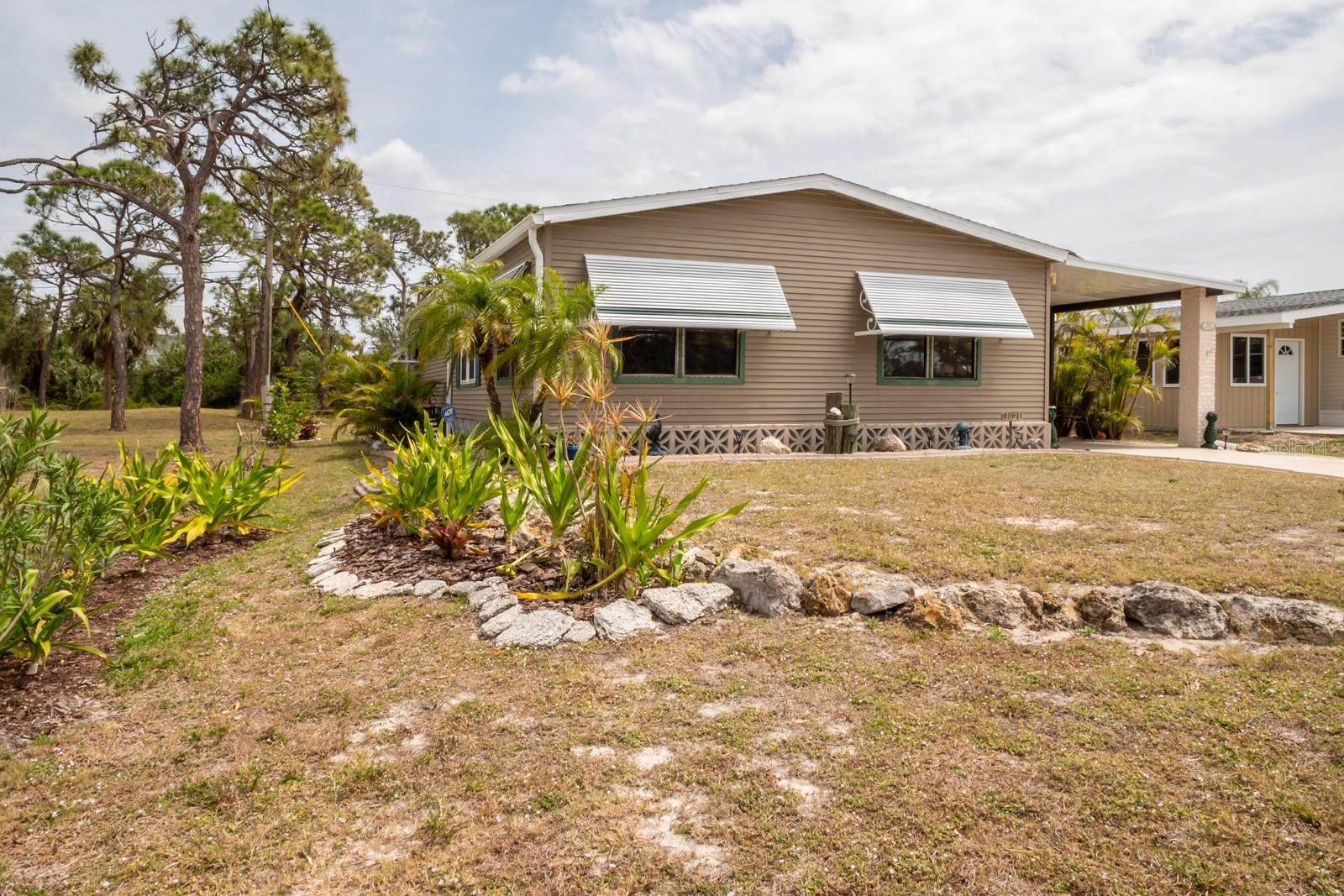 Image 4 of 61 For 3021 Holly Avenue