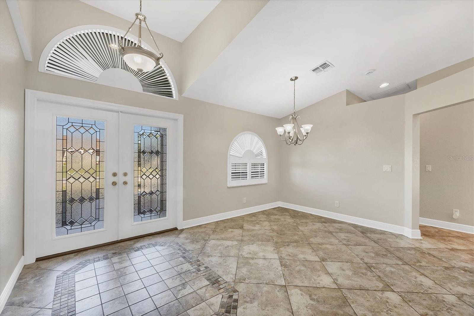 Image 7 of 53 For 9219 Newnan Circle