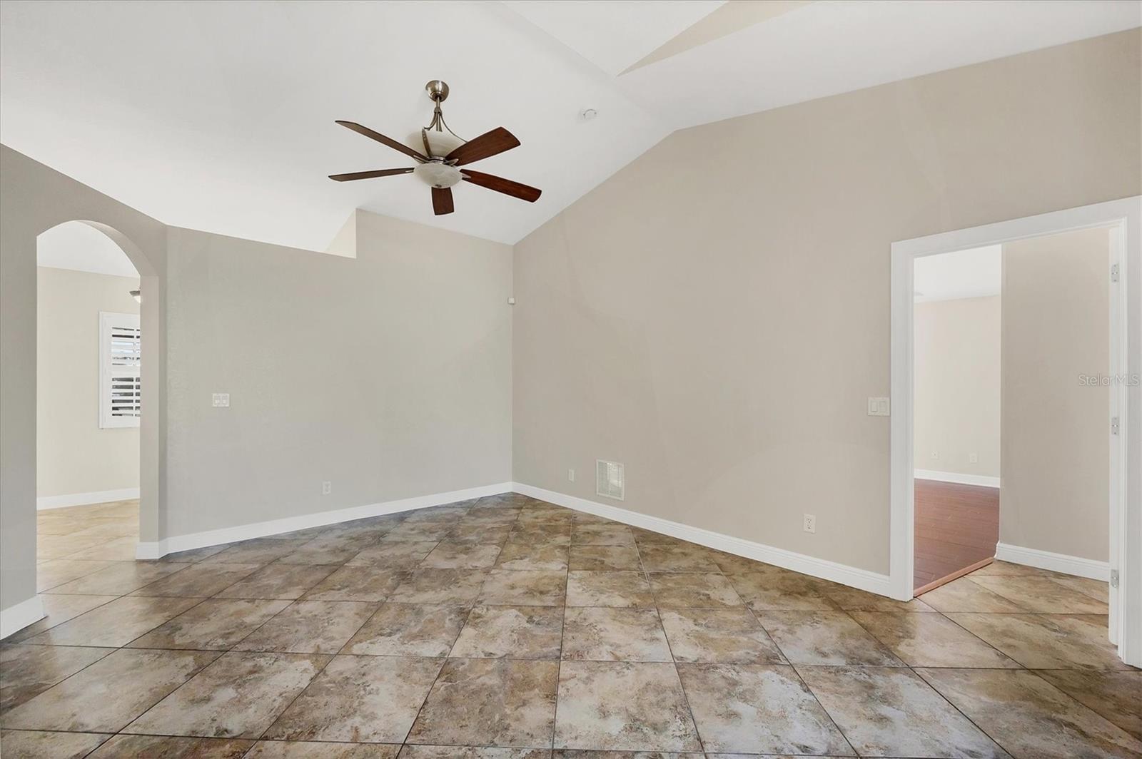 Image 8 of 53 For 9219 Newnan Circle