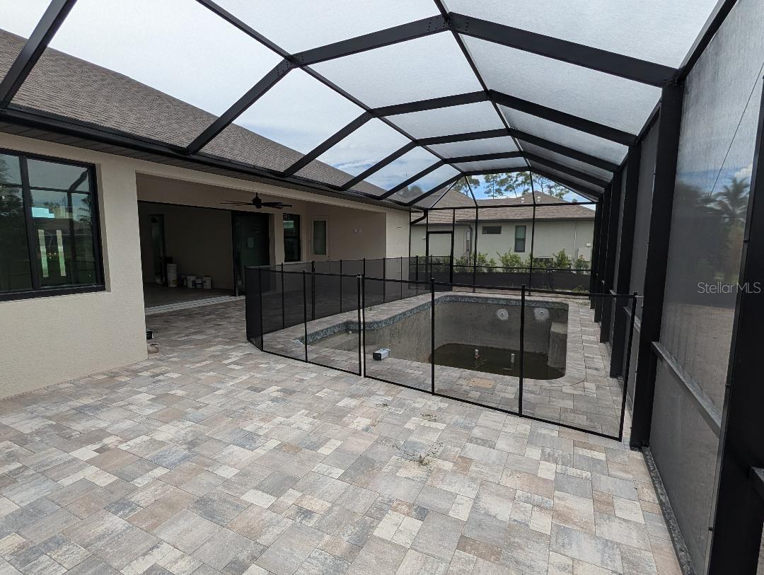 Listing photo id 7 for 254 White Marsh Lane