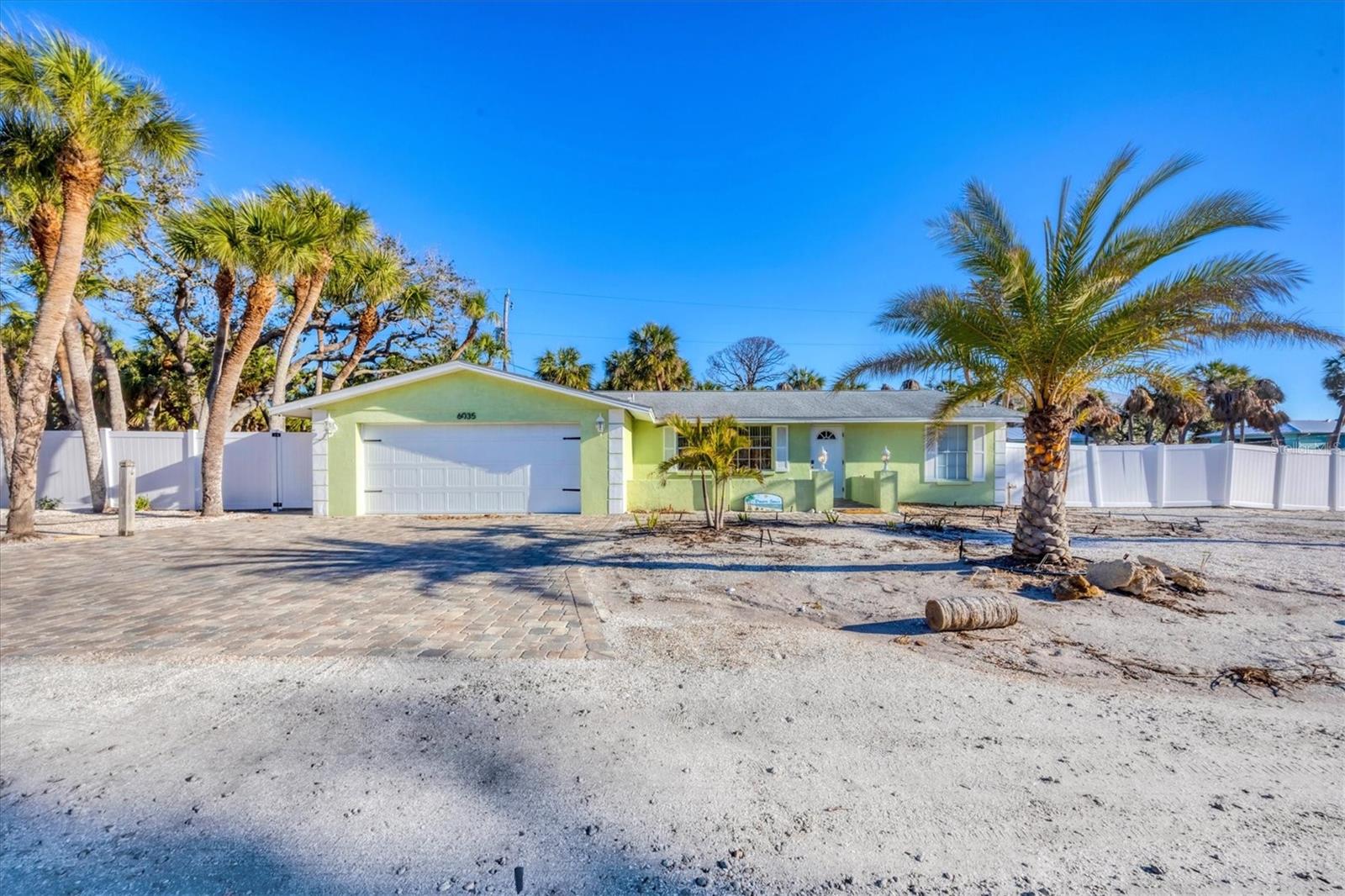 Image 2 of 45 For 6035 Manasota Key Road