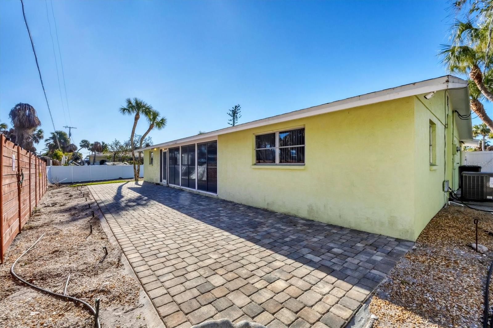 Image 27 of 45 For 6035 Manasota Key Road