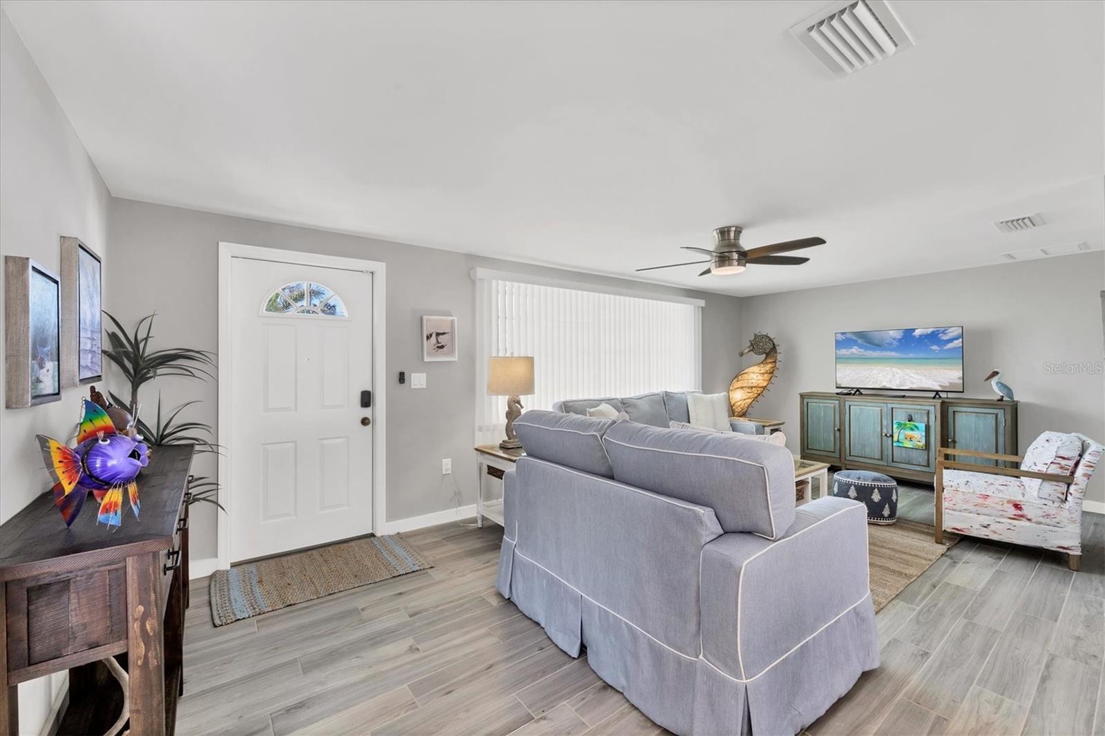 Image 3 of 45 For 6035 Manasota Key Road