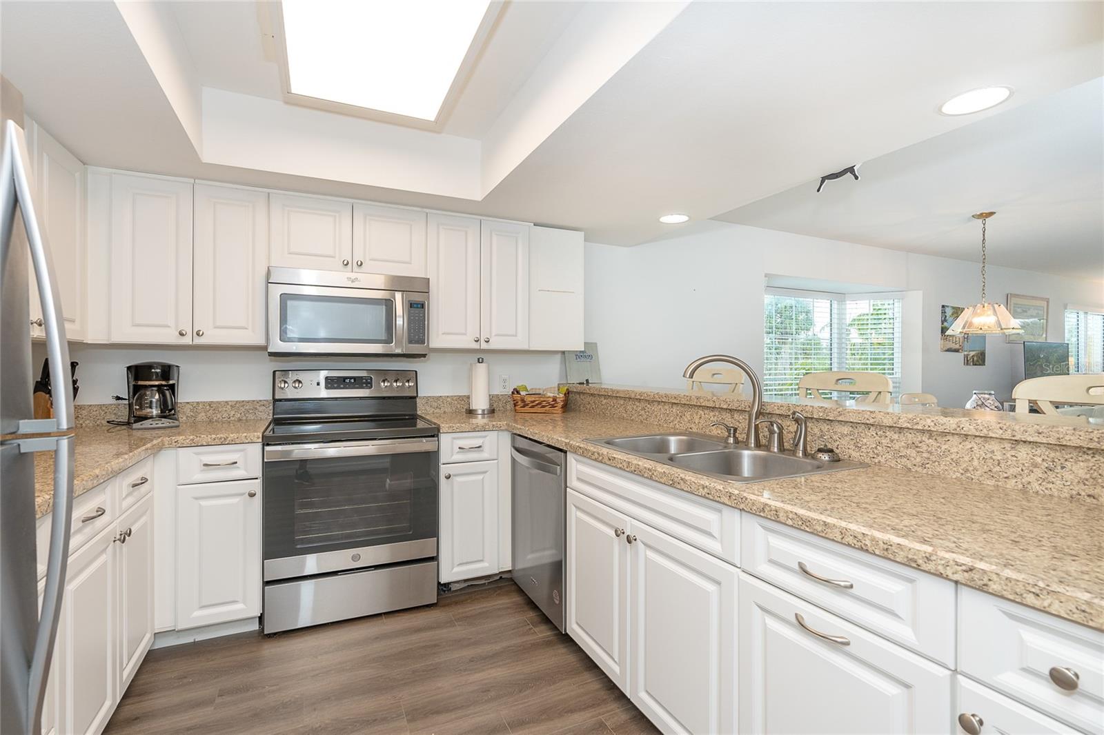 Image 6 of 25 For 7221 Rum Bay Drive 4211d