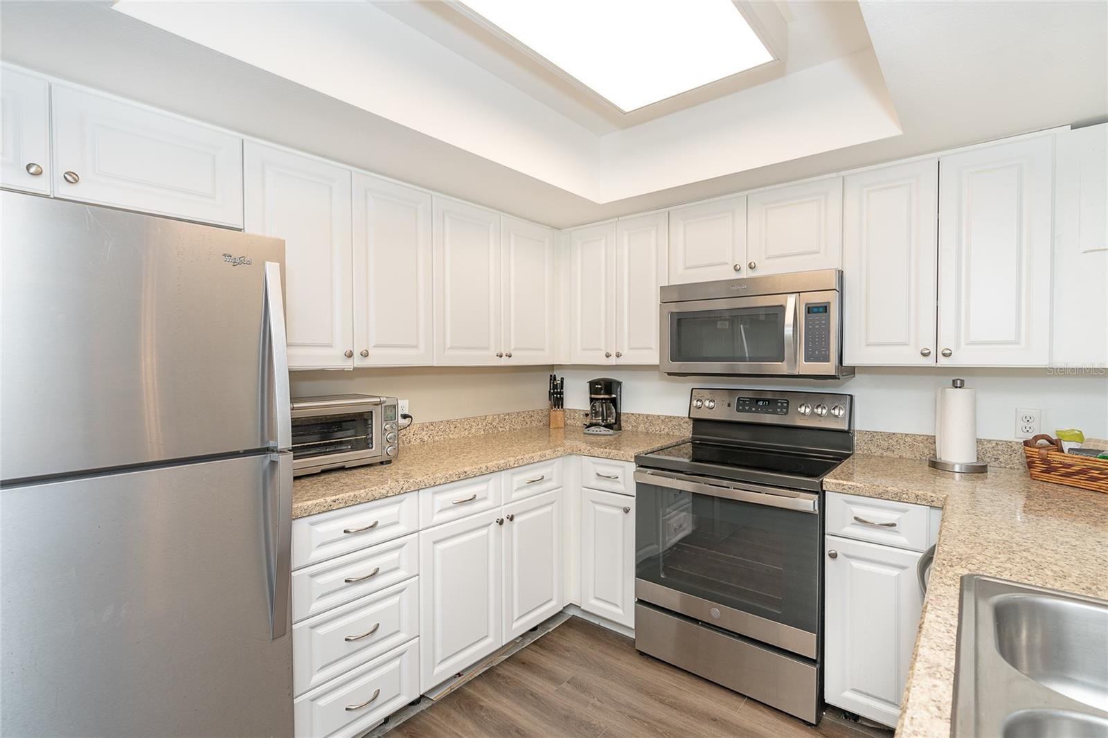Image 7 of 25 For 7221 Rum Bay Drive 4211d
