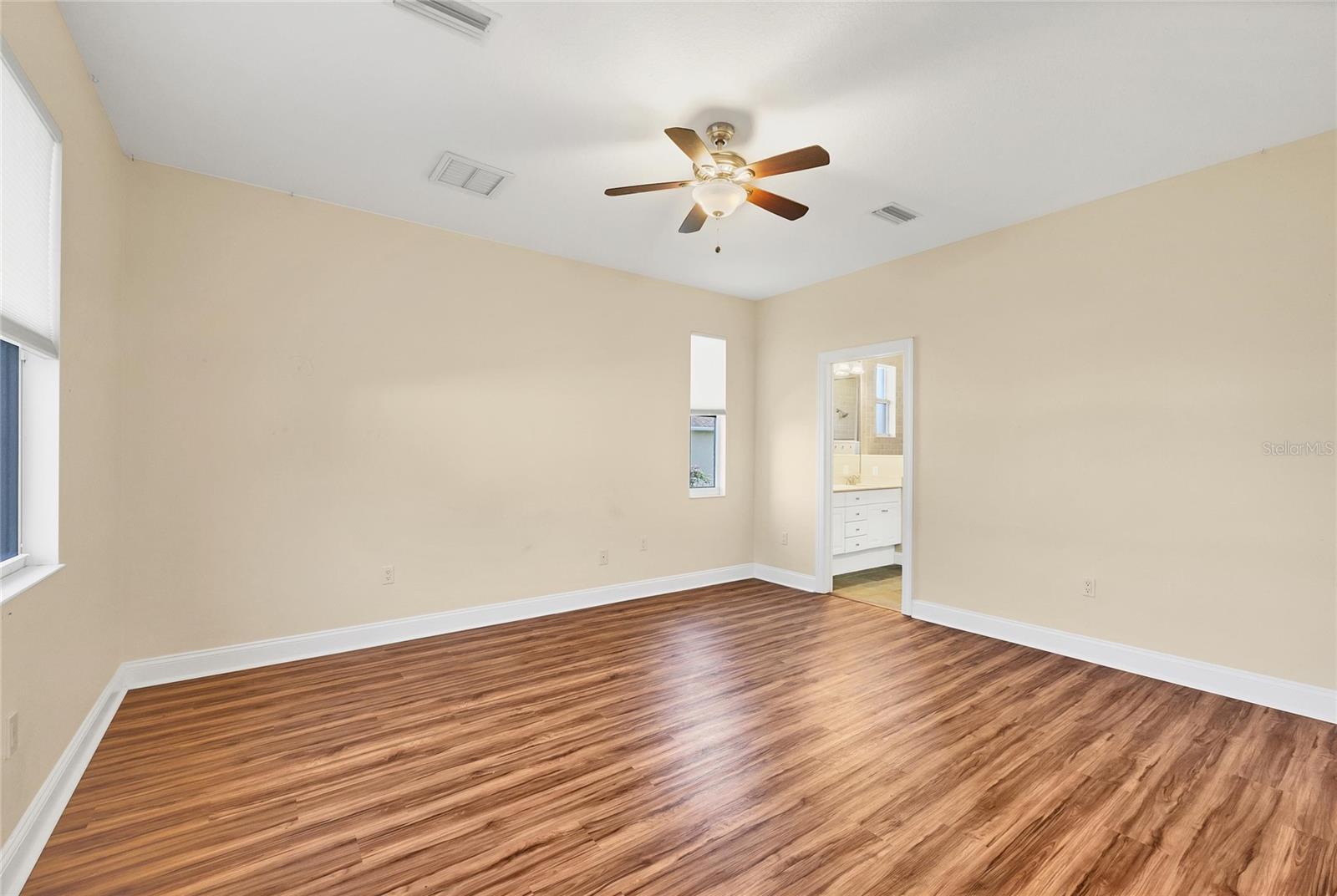 Image 13 of 32 For 1795 Walden Court