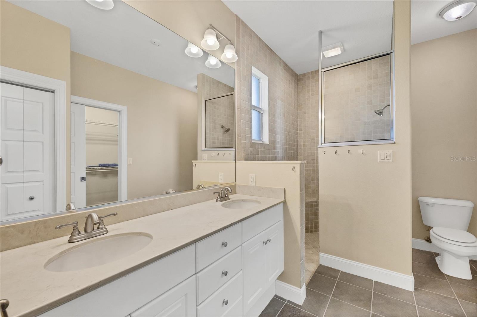 Image 15 of 32 For 1795 Walden Court