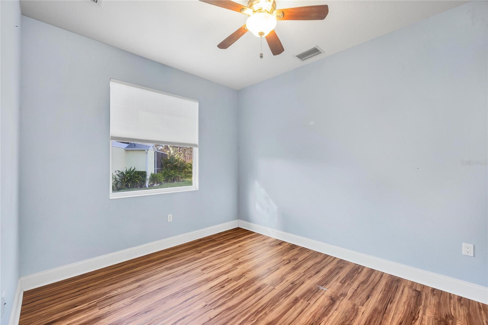 Image 20 of 32 For 1795 Walden Court