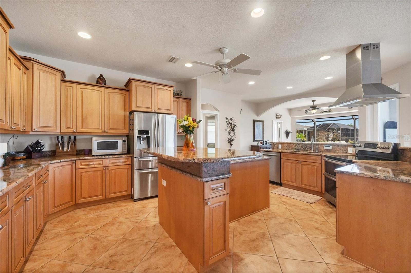 Image 11 of 46 For 14810 Ingraham Boulevard