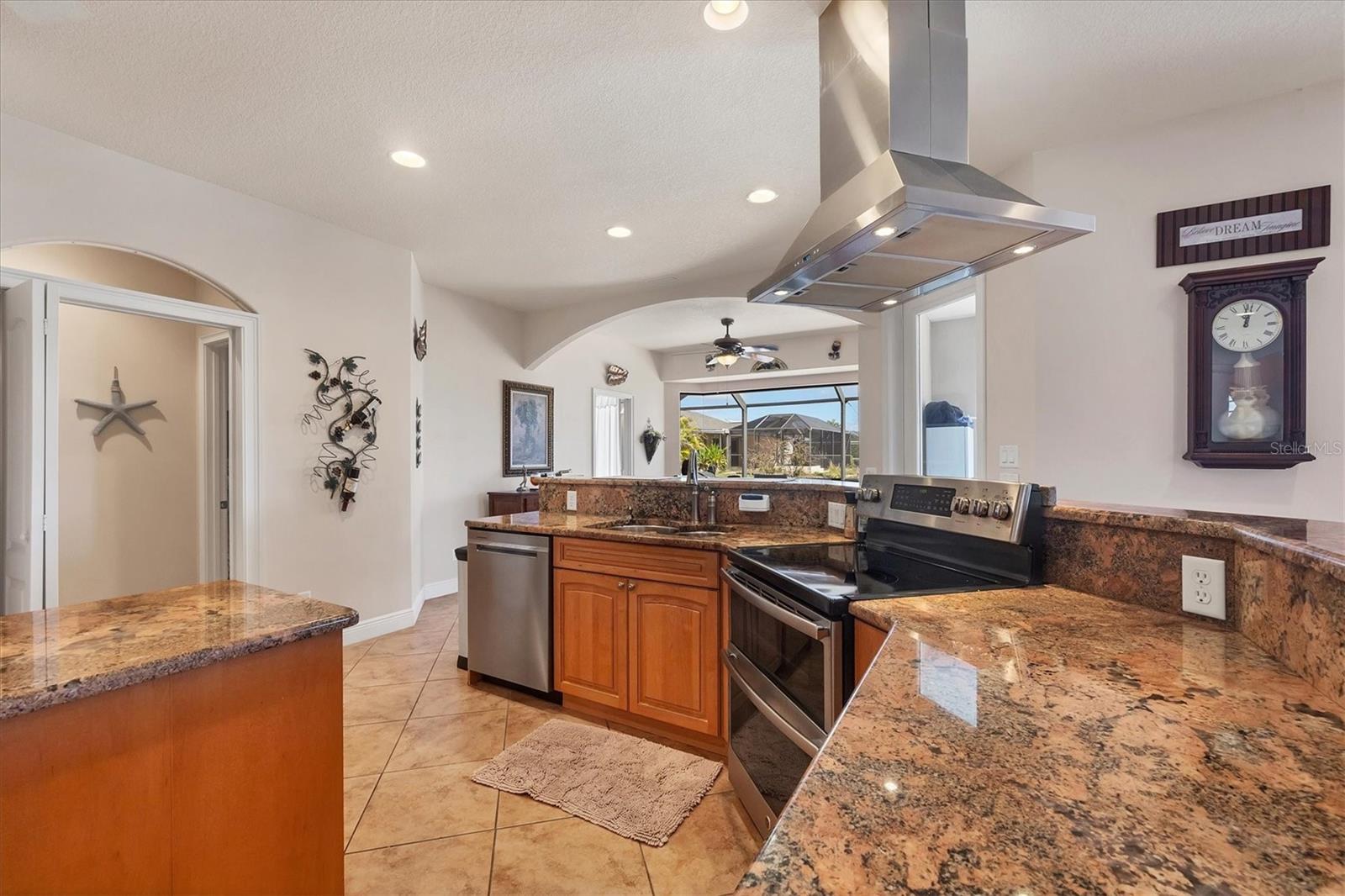 Image 12 of 46 For 14810 Ingraham Boulevard