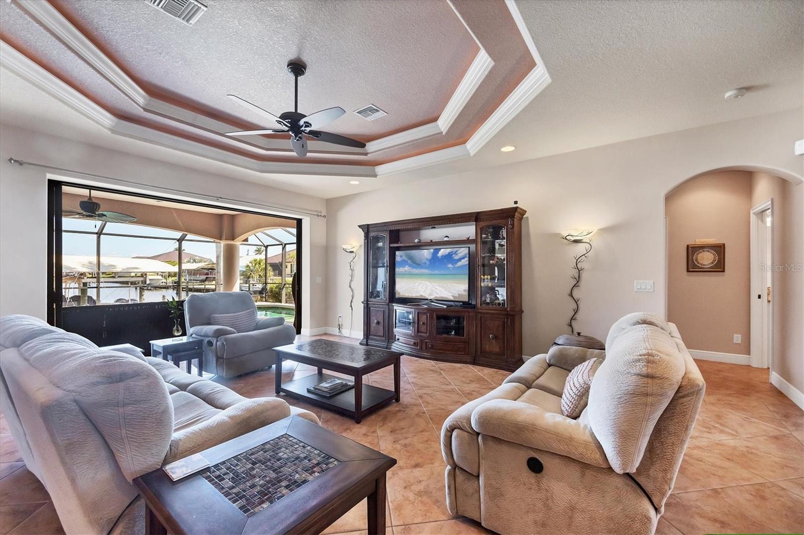 Image 9 of 46 For 14810 Ingraham Boulevard