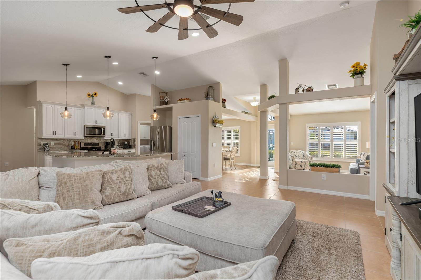 Image 12 of 53 For 8251 Arlewood Circle